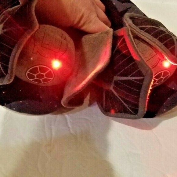 Stride Rite Star Wars Tie Fighter Slipper Kid size 3.5 Red light up ! force be u - Picture 1 of 5